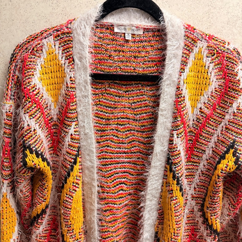 Woven Heart Small Women's Geometric‎ Diamond Knit Boho Artsy Fuzzy Cozy Cardigan - Picture 5 of 7